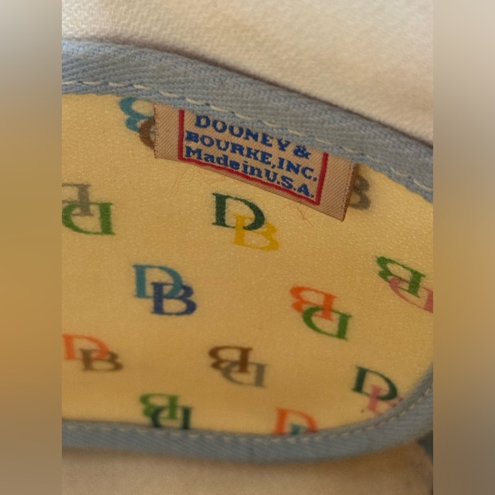 ๐ #223 Dooney & Bourke Vintage Y2K Rainbow Monogram Bucket Bag - Picture 12 of 13